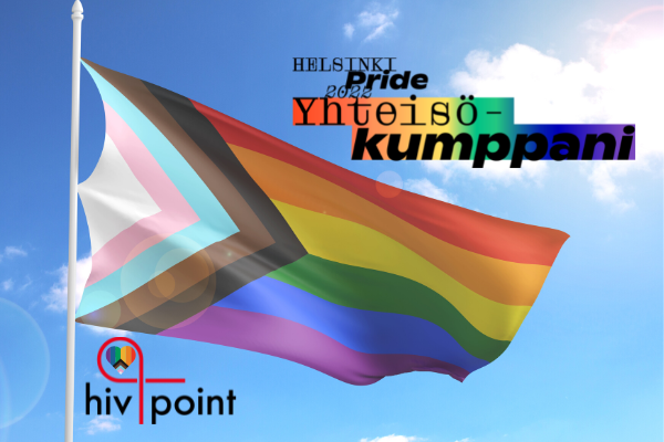 Uudistunut Pride lippu liehuu sinisen taivaan edustalla.